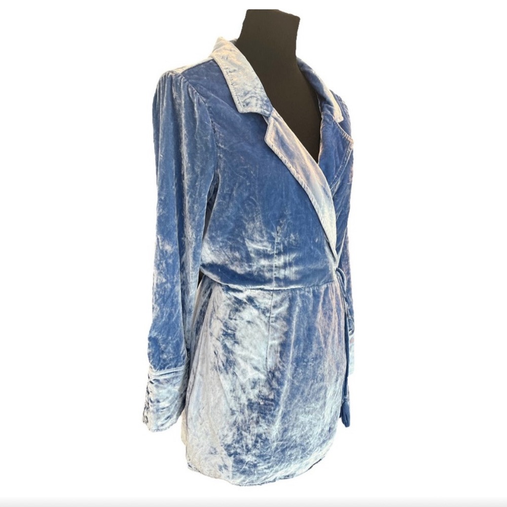 Free People Viola sky blue crushed velvet romper - Picture 3 of 16